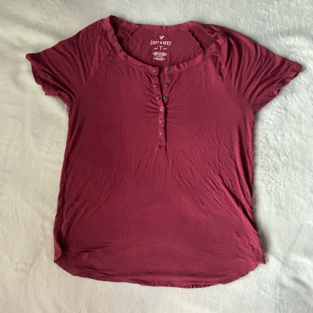 American Eagle soft and sexy shirt